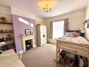 Photo 9- click for photo gallery
